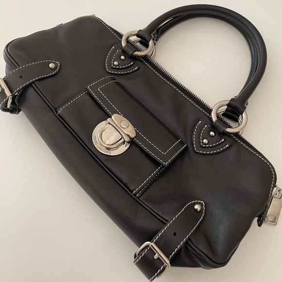 Marc Jacobs Daria Leather Shoulder Bag- Black & Silver - Picture 2 of 15